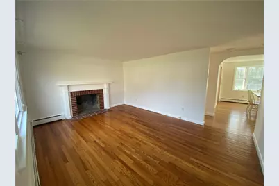 38 Eisenhower Place, South Kingstown, RI 02879 - Photo 4