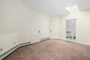 66 Webster St, Newport, RI 02840 - Photo 22