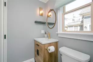 5 Cherry St, Newport, RI 02840 - Photo 12