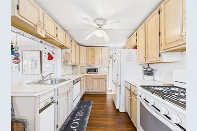 1140 Succotash Road, Narragansett, RI 02879 - Photo 14