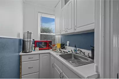 26 Atlantic Street, Newport, RI 02840 - Photo 18