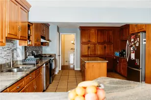 16 Ward Ave, Middletown, RI 02842 - Photo 14