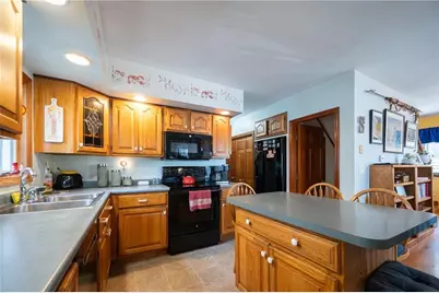 22 Harrison Street, Bristol, RI 02809 - Photo 10