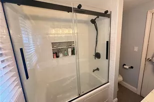 16 Smith St, Bristol, RI 02890 - Photo 32