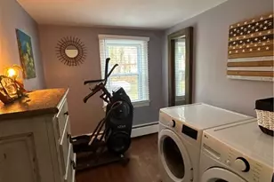 16 Smith St, Bristol, RI 02890 - Photo 34