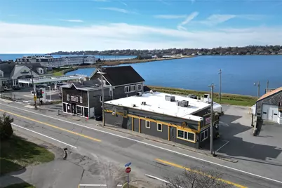 116 Aquidneck Avenue, Middletown, RI 02842 - Photo 8