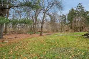 80 Lakeshore Dr, East Greenwich, RI 02818 - Photo 30