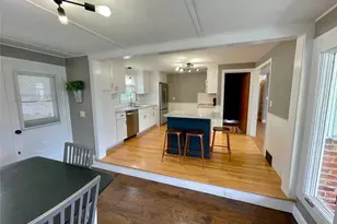 30 Althea Dr, Cranston, RI 02920 - Photo 6