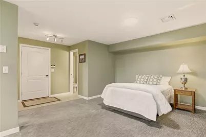 42 Lewis Street, Tiverton, RI 02878 - Photo 36