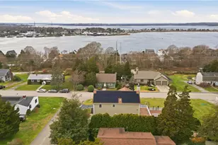 42 Lewis St, Tiverton, RI 02878 - Photo 46