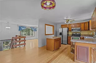 125 Lewis Farm Rd, Coventry, RI 02827 - Photo 6