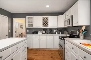 38 Clark Rd, Smithfield, RI 02917 - Photo 12