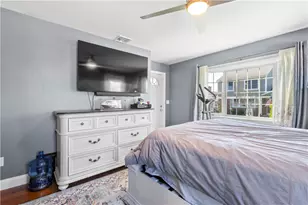 136 Windmill St, Pawtucket, RI 02860 - Photo 10