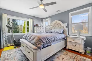 136 Windmill St, Pawtucket, RI 02860 - Photo 8