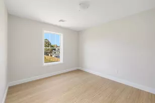 71 Pinehurst Ave, Warwick, RI 02889 - Photo 14