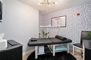 990 Main St, East Greenwich, RI 02818 - Photo 6