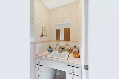 89 North Court, Tiverton, RI 02878 - Photo 18