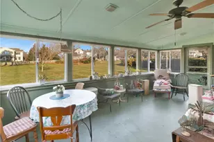 89 North Ct, Tiverton, RI 02878 - Photo 14