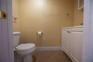 77 Victory St, Cranston, RI 02920 - Photo 10