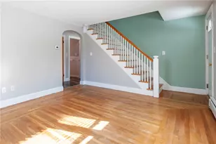 200 Carter Ave, Pawtucket, RI 02861 - Photo 6