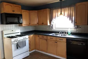 27 Norman St, Cumberland, RI 02864 - Photo 12