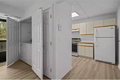 650 East Greenwich Avenue #6-101, West Warwick, RI 02893 - Photo 8