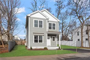 27 Holly St, East Providence, RI 02915 - Photo 38