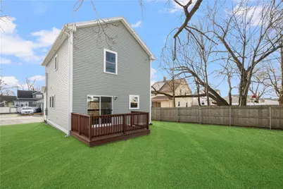 27 Holly Street, East Providence, RI 02915 - Photo 32
