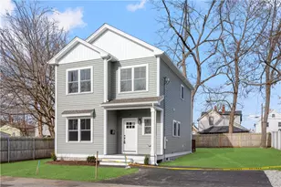 27 Holly St, East Providence, RI 02915 - Photo 34