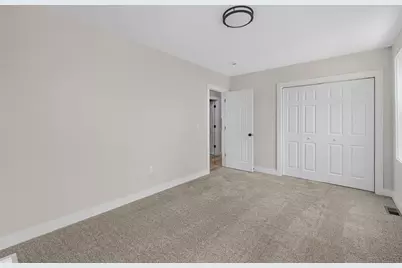 13 School Street, West Warwick, RI 02893 - Photo 20