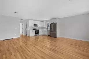 13 School St, West Warwick, RI 02893 - Photo 10