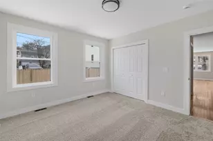 13 School St, West Warwick, RI 02893 - Photo 16