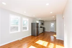 45 Tourtelott Ave, Warwick, RI 02886 - Photo 6