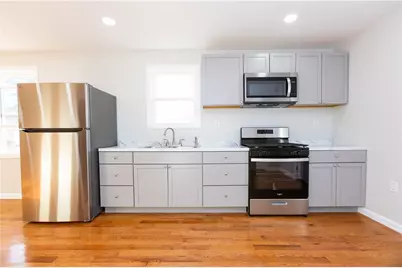 45 Tourtelott Avenue, Warwick, RI 02886 - Photo 4