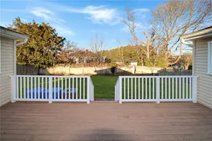 7 Restmere Terrace, Middletown, RI 02842 - Photo 10