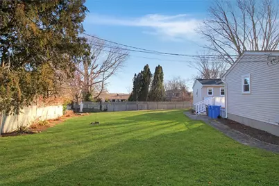 7 Restmere Terrace, Middletown, RI 02842 - Photo 14