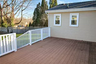 7 Restmere Terrace, Middletown, RI 02842 - Photo 10