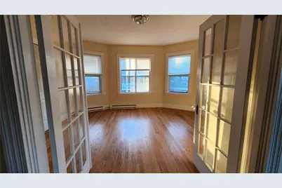 126 Welles Street, Woonsocket, RI 02895 - Photo 18