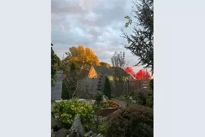 33 Evergreen Street, Providence, RI 02906 - Photo 46