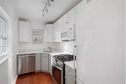 33 Evergreen Street, Providence, RI 02906 - Photo 30