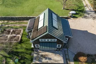 41 Walcott Ave, Jamestown, RI 02835 - Photo 8