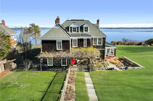 41 Walcott Ave, Jamestown, RI 02835 - Photo 2