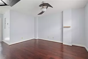 102 Dixon St, Providence, RI 02907 - Photo 18