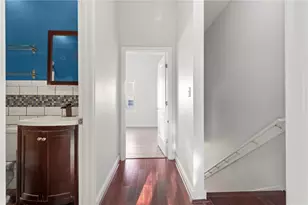 102 Dixon St, Providence, RI 02907 - Photo 22