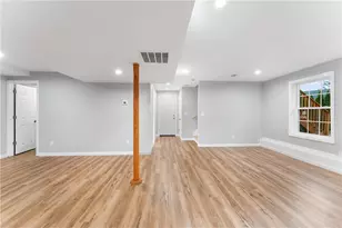 178 Highland St, Cranston, RI 02920 - Photo 38