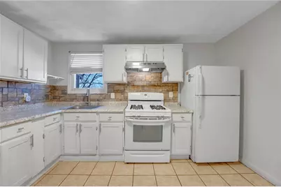 588 Manton Avenue, Providence, RI 02909 - Photo 32