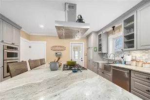 15 Park Ave, Burrillville, RI 02830 - Photo 4