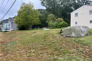 2 Cobble Hill Rd, Lincoln, RI 02865 - Photo 26