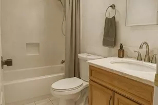 66 Girard Ave, Newport, RI 02840 - Photo 22