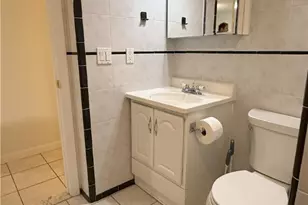 66 Girard Ave, Newport, RI 02840 - Photo 12